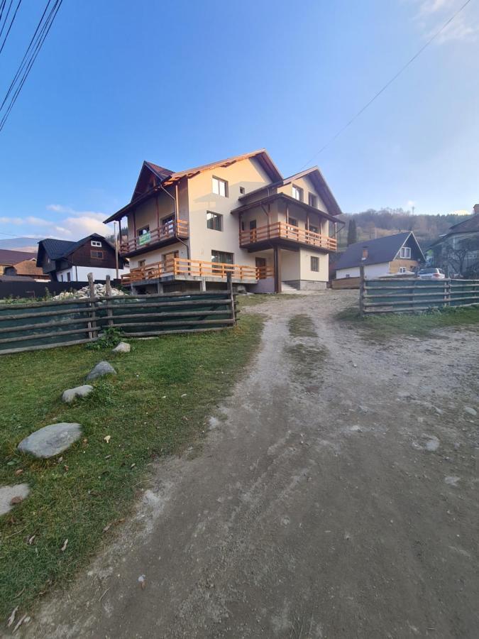 Casa Bujor De Munte Dragoslavele Hotell Exteriör bild